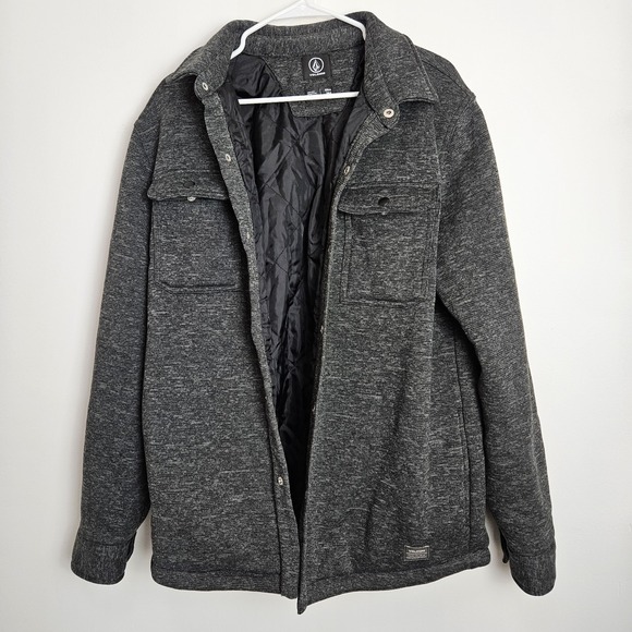 Volcom Flannel Jacket Mens Sz M Gray Black Quilt Lined Snap Button Chest Pockets - Picture 1 of 10